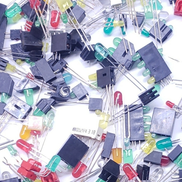 Assorted LED and Transistor Set - Picture 3 of 5